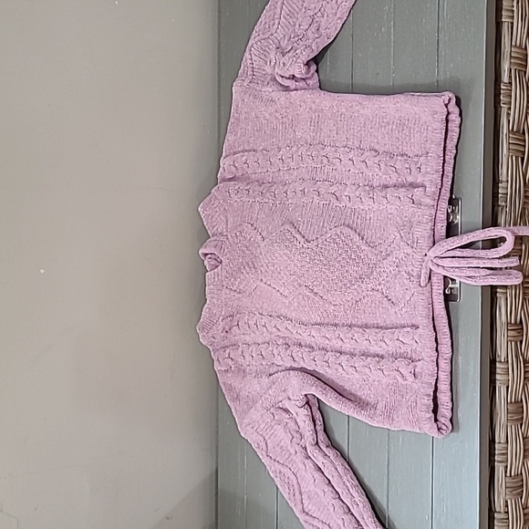 New Small Hippy Rose Shirts - Picture 2 of 5